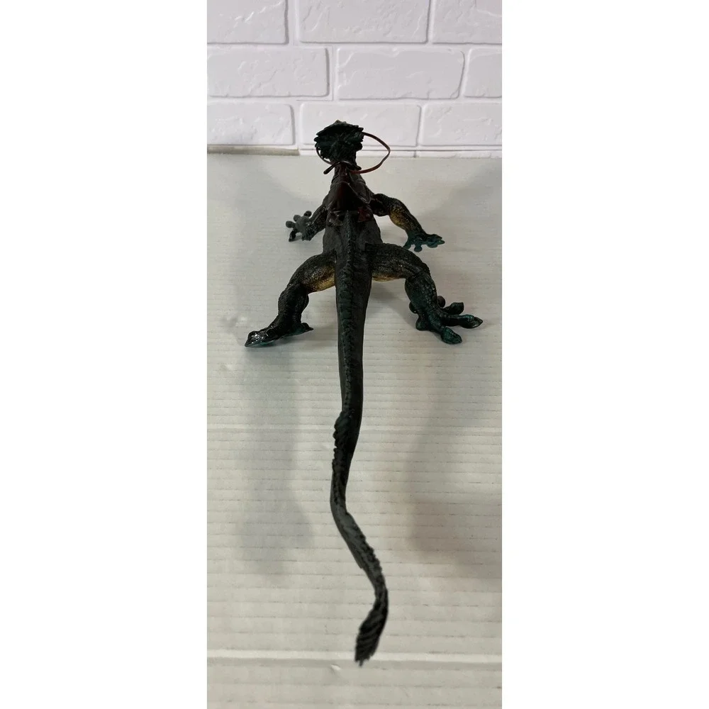 Hasbro Star Wars Boga Varactyl Figure Unisex OS Green Revenge of the Sith 2005